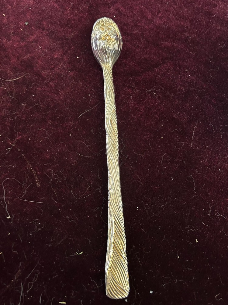 Santa Claus Silverplated Candle Snuffer - Wm. Rogers & Sons - 2000 - NEVER USED