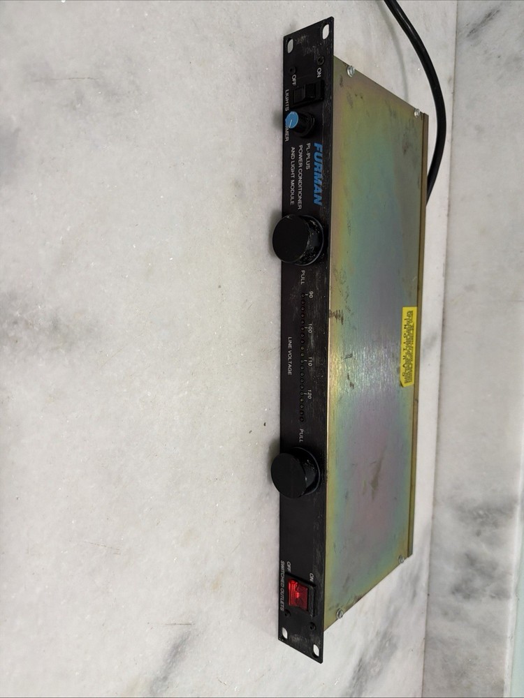 Furman PL8 Power Conditioner and Lights