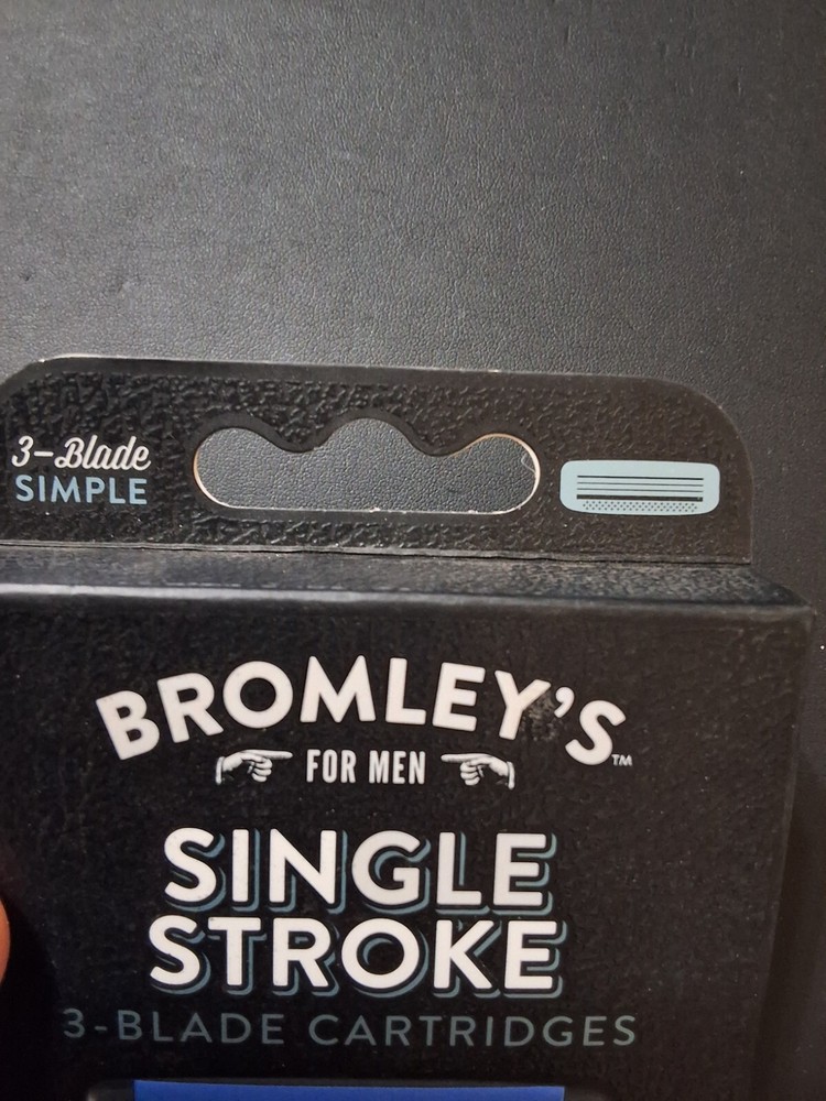BROMLEY'S FOR MEN SINGLE STROKE 3-BLADE CARTRIDGES 4 PACK *NEW