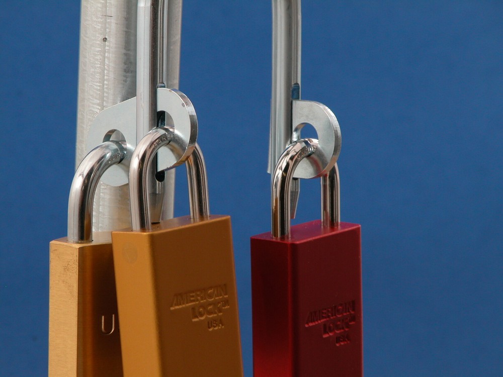 GM P4004, Multiple Padlock Locking Device - Shared Access -Dual Hasp B2