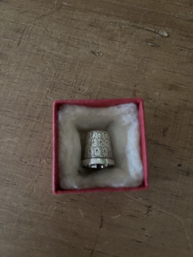Vintage Silver Thimble 💐