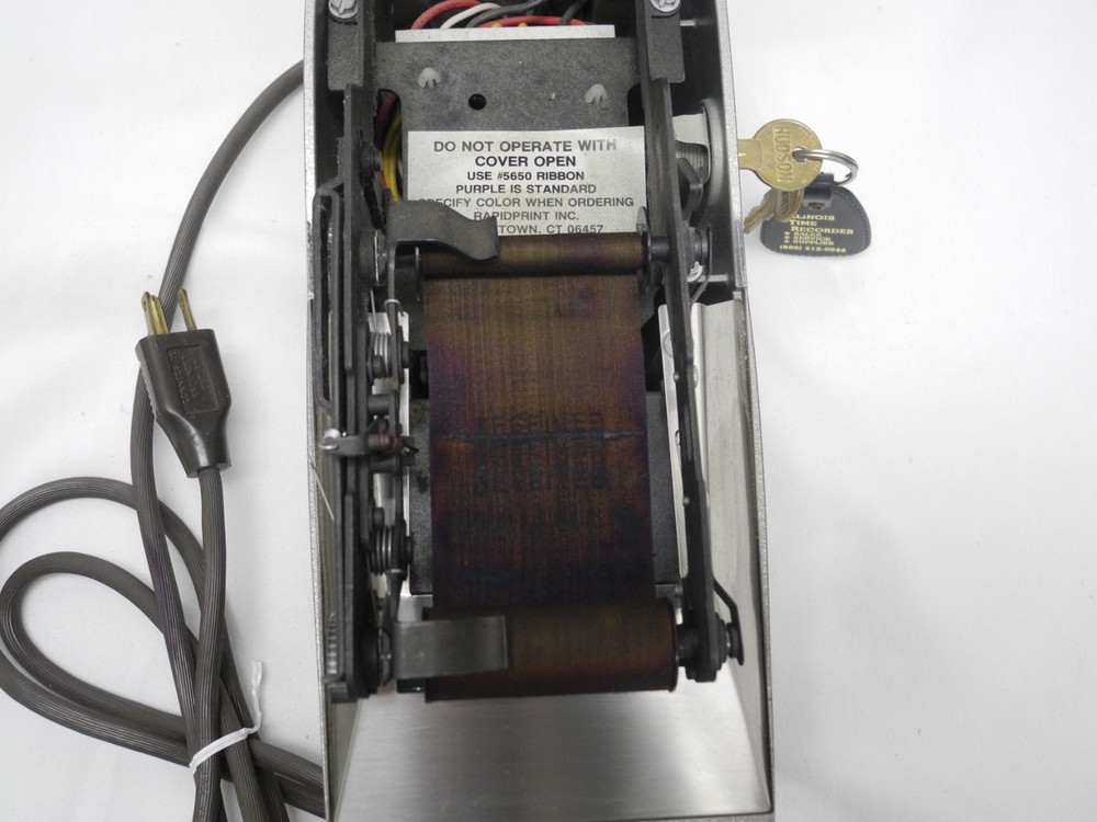 RAPIDPRINT AR-E DATE/TIME STAMP RECORDER W/KEY. TESTED GOOD KEEPS TIME