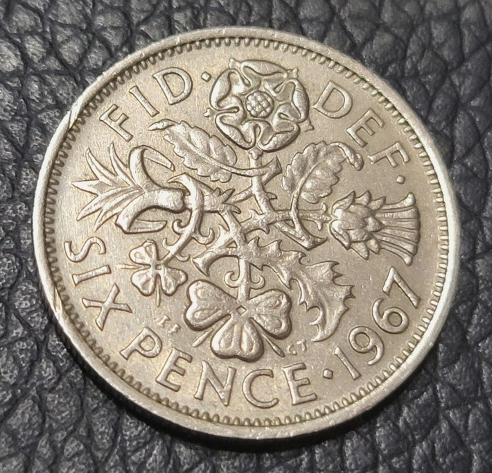 1967  Great Britain Six Pence  Coin