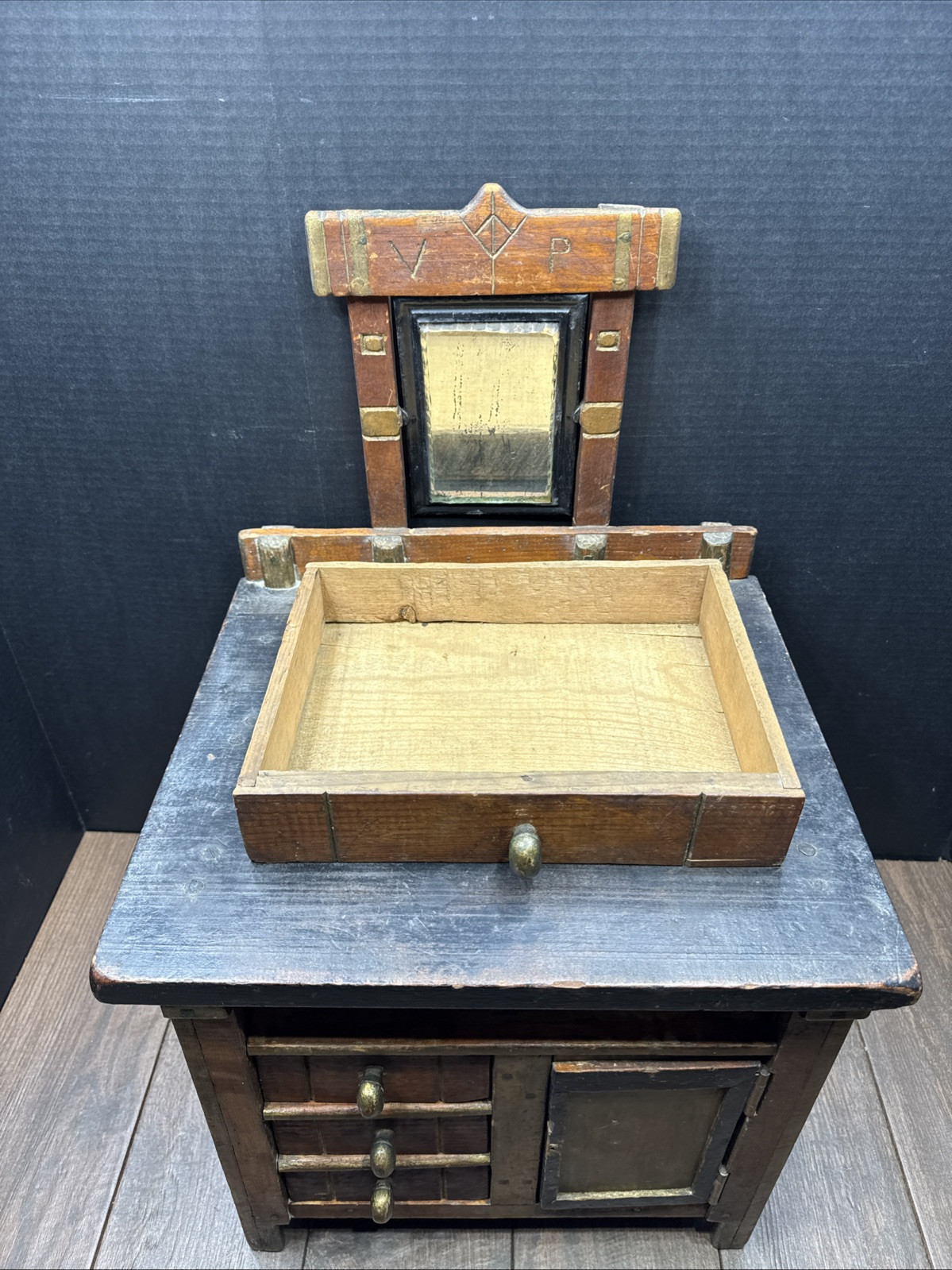 “ ANTIQUE EARLY 1900’s SALESMAN SAMPLE MINATURE FURNITURE DISPLAY WITH MIRROR “