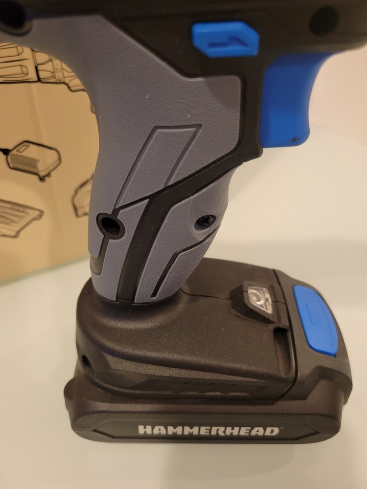 Hammerhead 20v 3/8" Drill/ Driver Kit Model:hcdd201 EUC