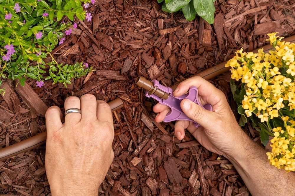 Compact 1/2" Drip Irrigation Barbed Fitting Tool - Effortless Connection Tool