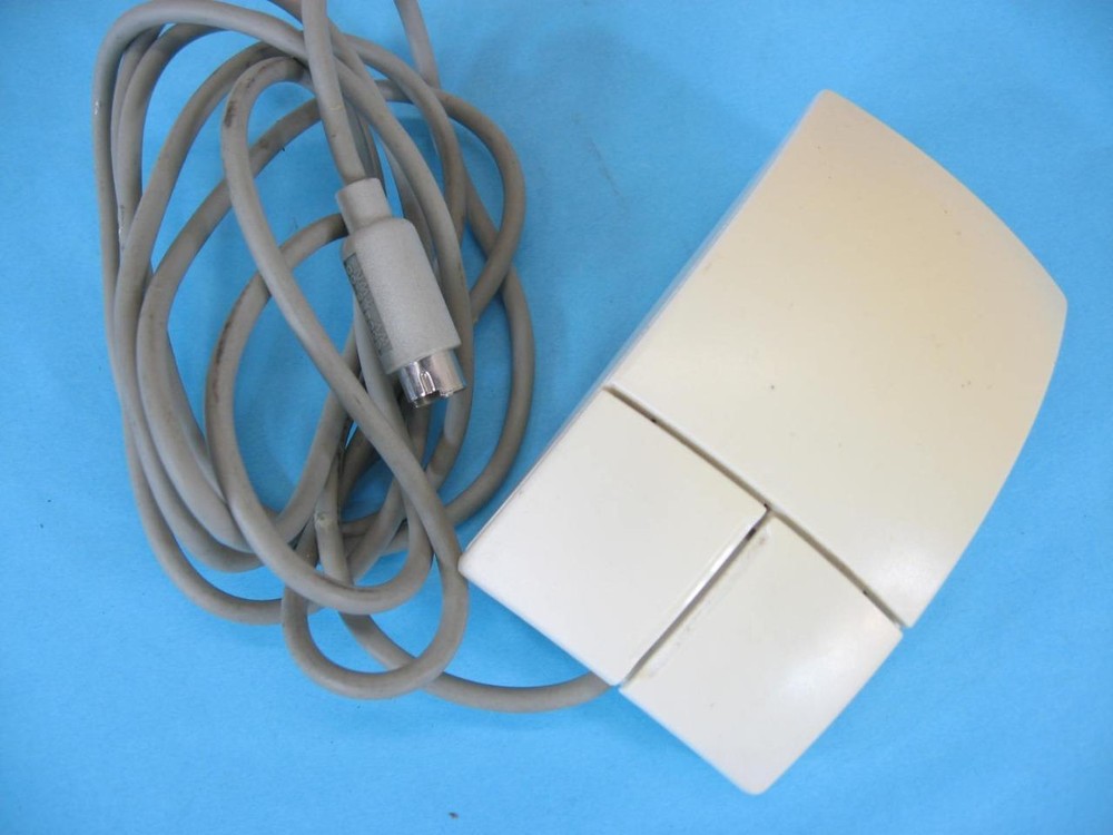 Logitech M-SF14-6MD PS/2 Two Button Wired Ball Mouse Cleaned Tested Small Form