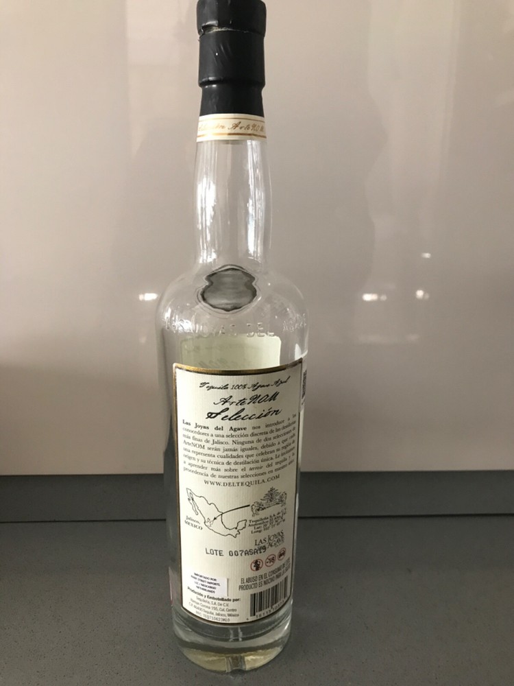 ArteNOM selection de 1146 tequila anejo empty bottle