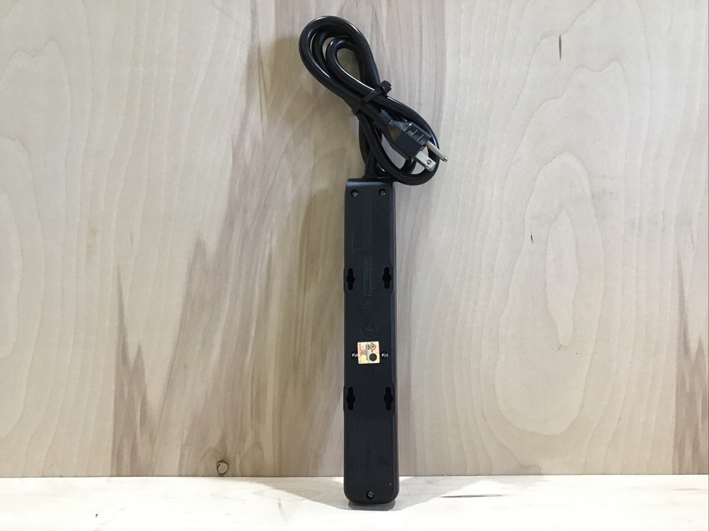 Minuteman MMS362P 6 Outlet Surge Protector