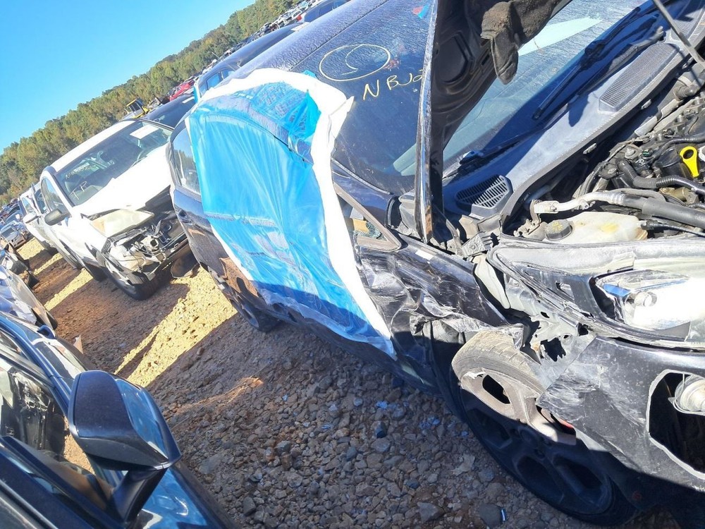 FIESTA    2015 Glove Box 4831314