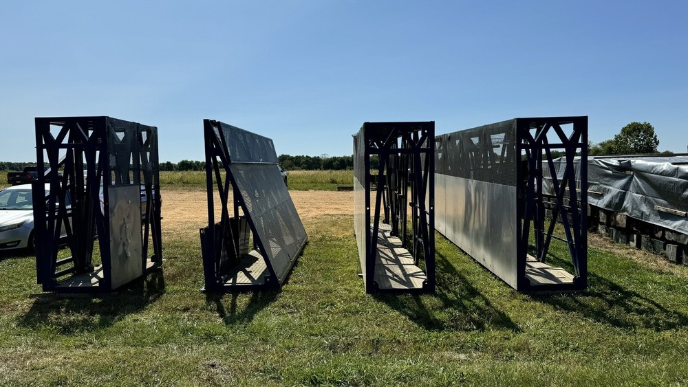 18 FT Modular Shoring Frame Catwalk, Studio Stage Conveyor Support, Cattle Shoot