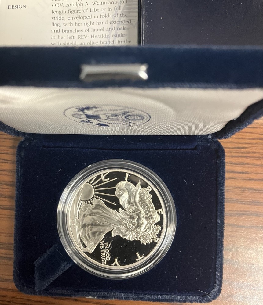 1997 1oz Proof American Silver Eagle Box/CoA Navy Blue Box