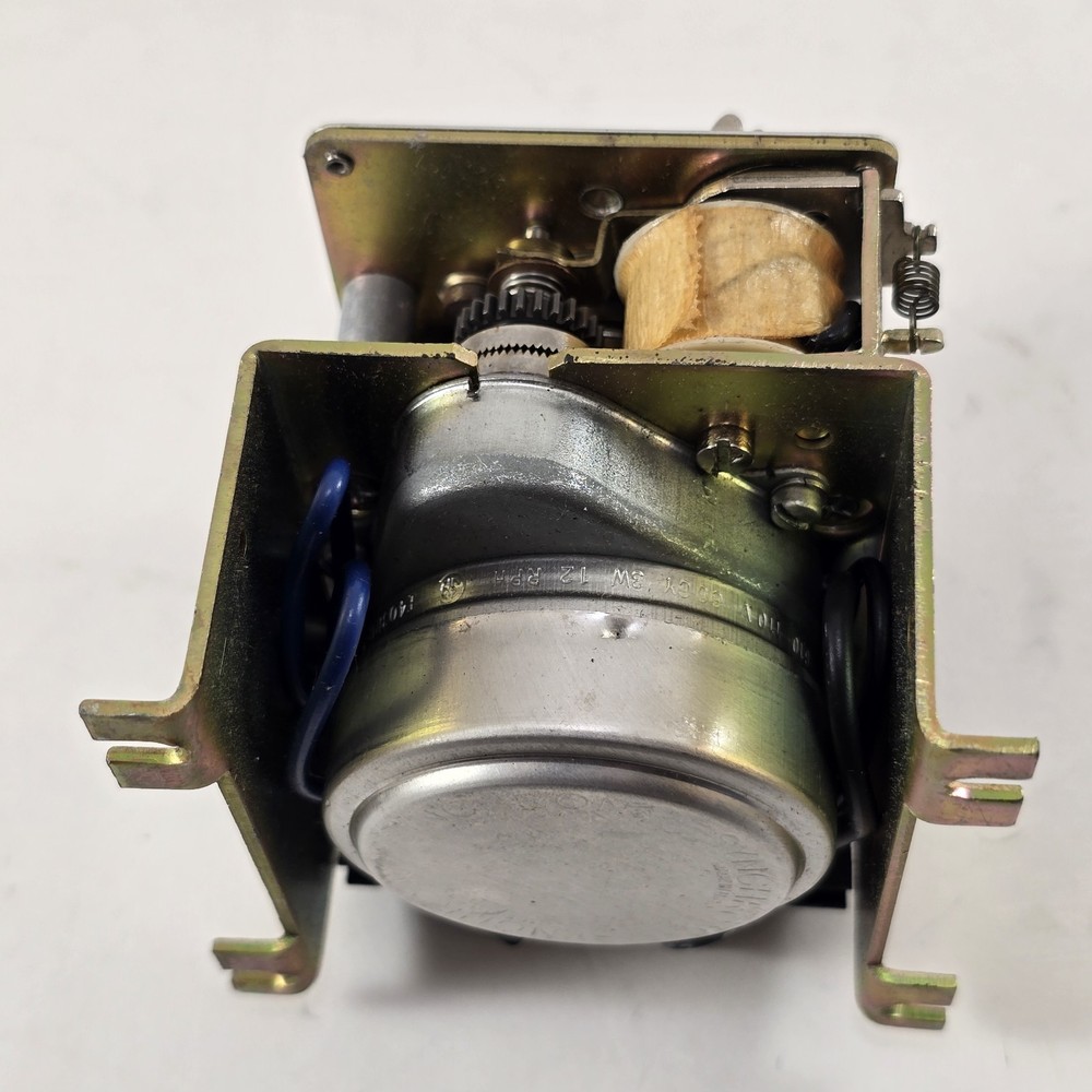 ITC CSF-5MIN 120VAC/ 60Hz INDUSTRIAL TIMER