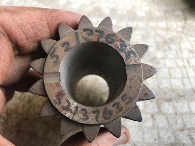 52137635 GEAR