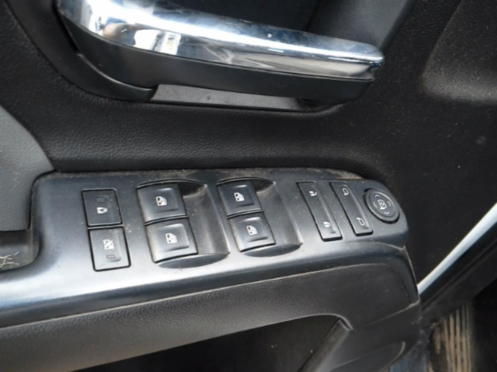 SILVRDO15 2016 Glove Box 104911882