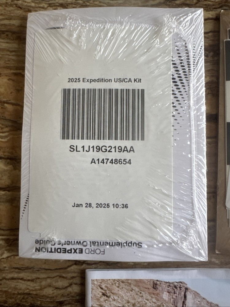 2025 Ford Expedition Supplemental Owners Guide Manual