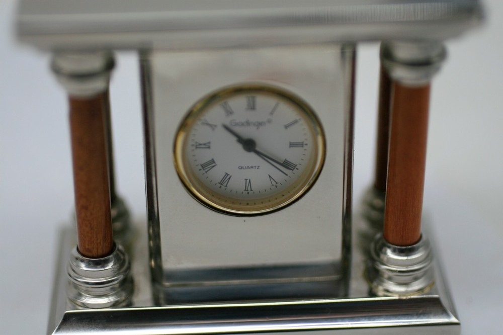 Godinger Quartz Clock New Battery L1