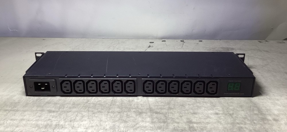 Server Technology C-12H2-C20M Sentry Metered Cabinet Distribution Unit 12 Outlet