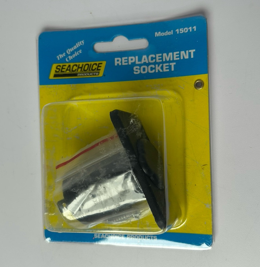 Seachoice Products 12V Replacement Power Socket Marine Model 15011 New