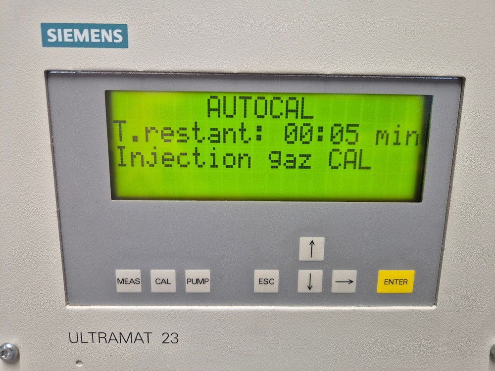 SIEMENS ULTRAMAT 23 Gas Analyzer