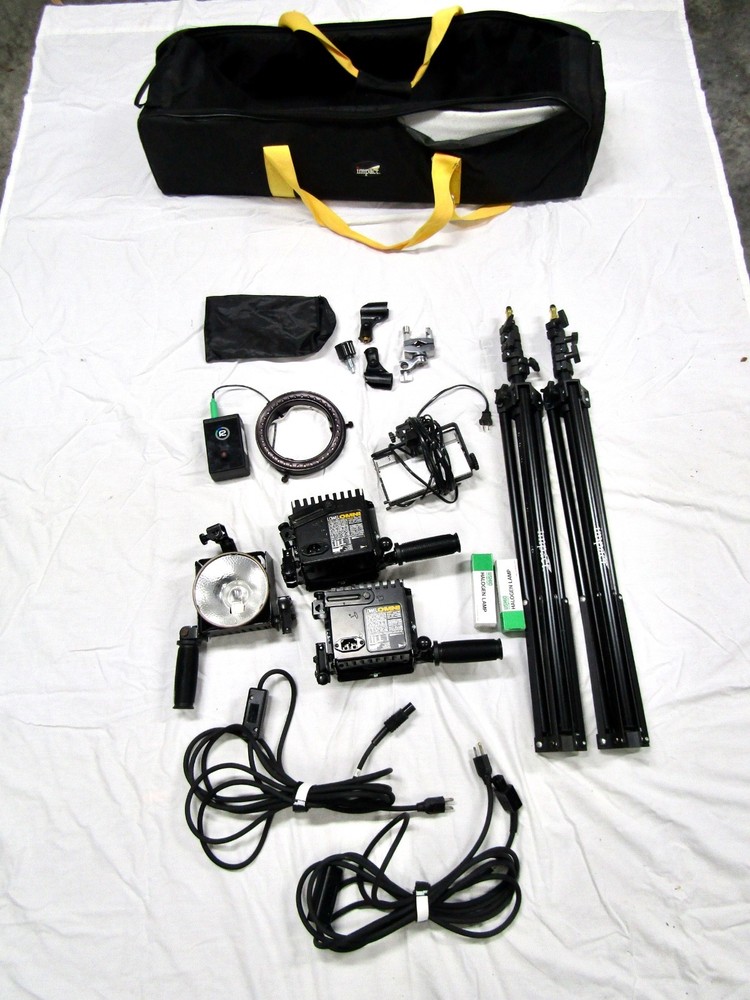 Lowel Omni Light, V-Light, Ring Light & Tripods Studio / Video Light Kit
