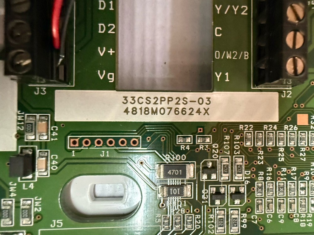 Carrier Edge Pro Thermostat Programable 2-Stage 33CS2PP2S-03