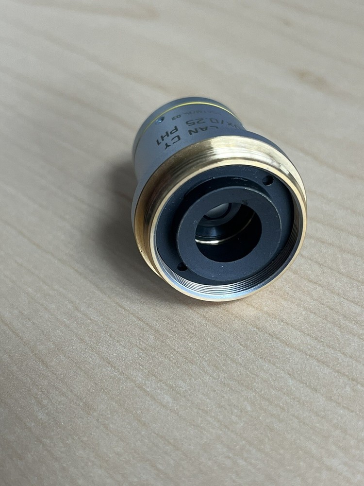 Leica Microscope Objective Hi Plan 10x /0.25 PH1 ∞/- 506402