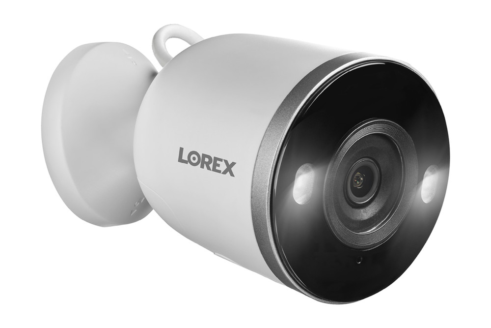 Lorex 2K Spotlight Wi-Fi Security Camera (32GB, Cloud-Enabled) - Open Box