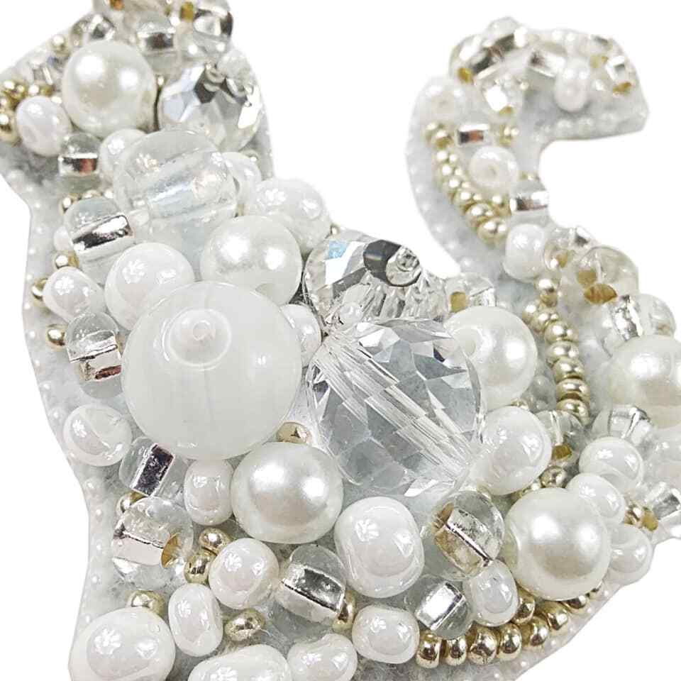 Crystal Art Beadwork kit for creating brooch BP-220C Cat