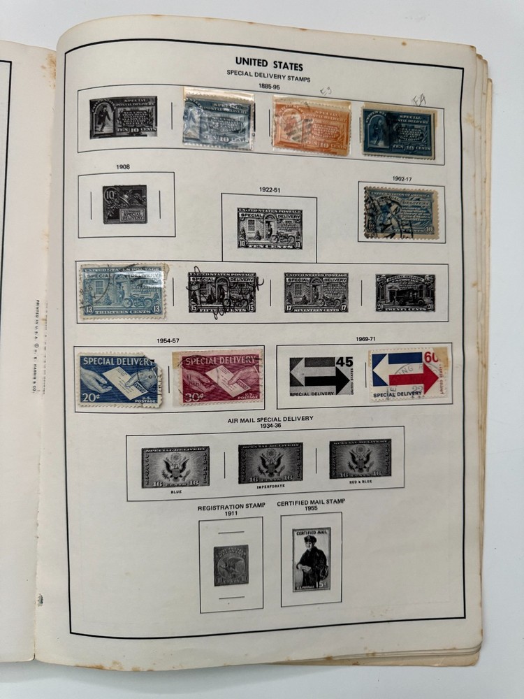 1972 H.E. HARRIS FREEDOM STAMP ALBUM UNITED STATES