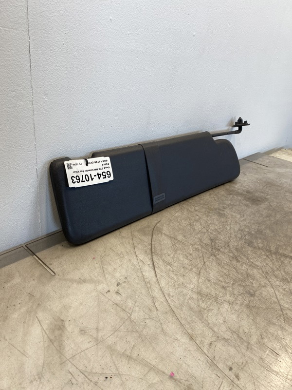 Peterbilt 579 Visor (654-10763)