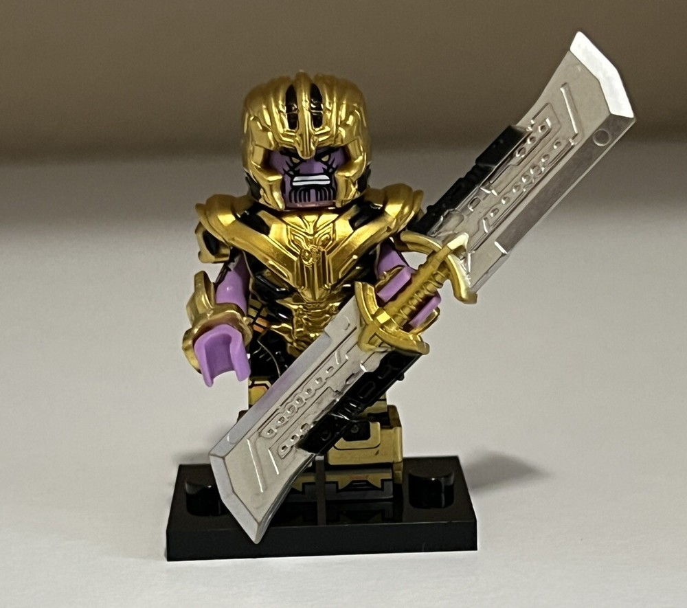 Marvel Thanos Minifigure