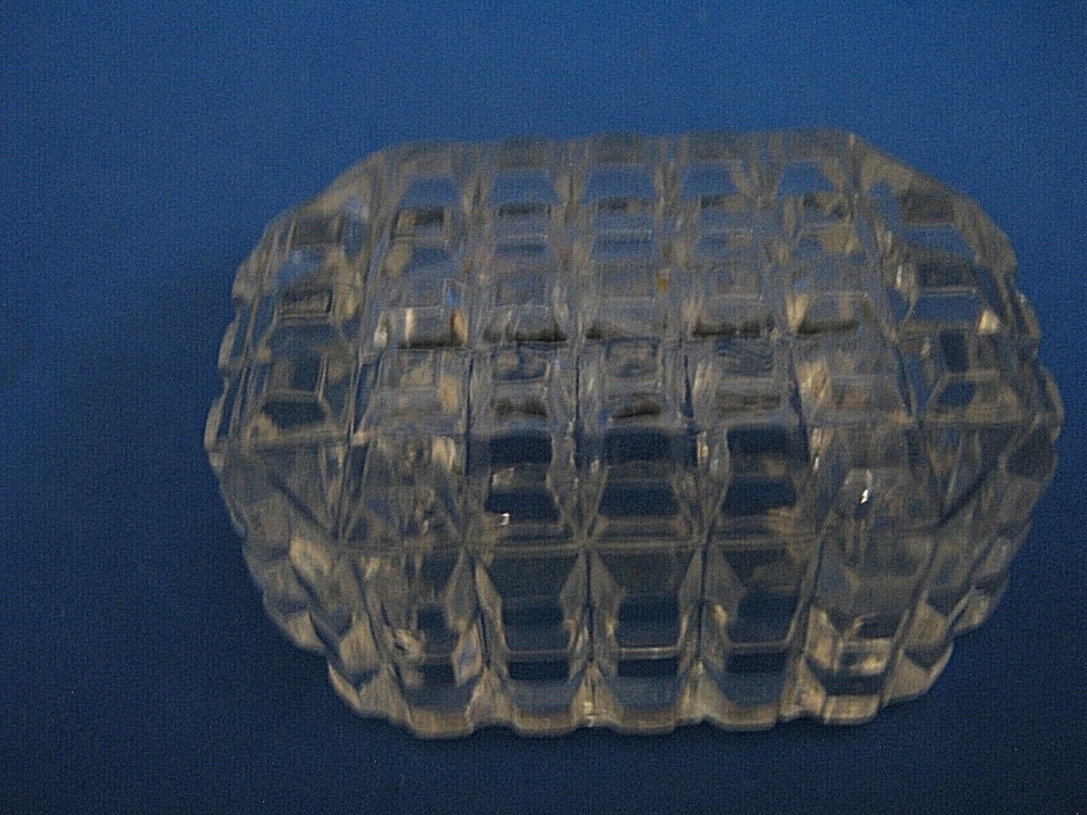 RECTANGULAR CLEAR GLASS OPEN SALT CELLAR w/BLOCK PATTERN on ALL SIDES & BOTTOM