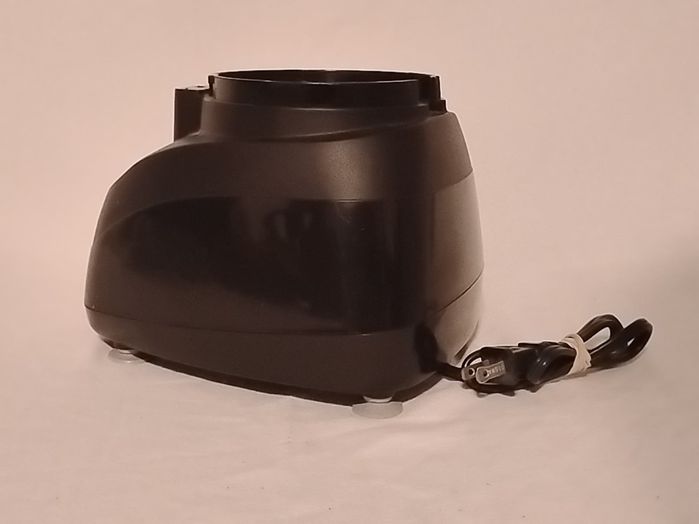 BLACK & DECKER FP1600B Food Processor Replacement Part Base (Motor Only)WORKING
