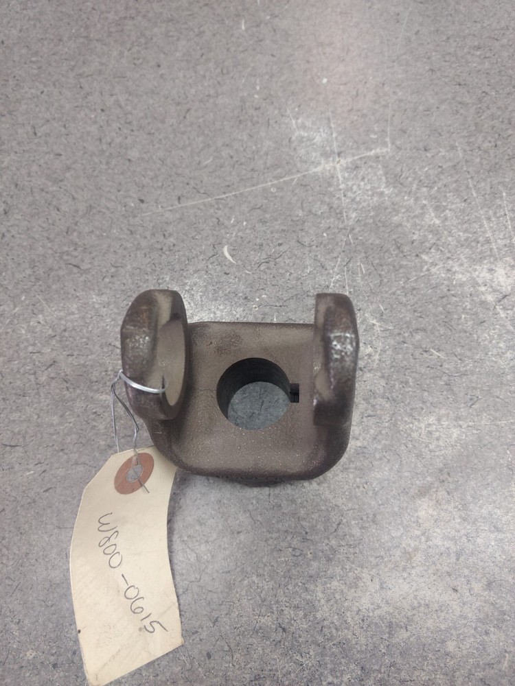 W800-0615 PTO YOKE