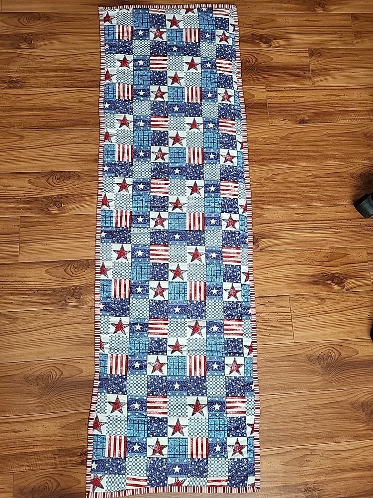 Handmade Quilt Table runner. 16.5"×54"