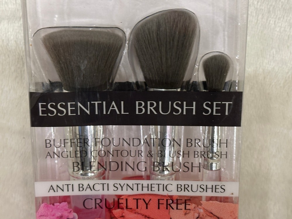 Essential Make-up Brush Set - Foundation Buffer, Contour, Blending - by SORME
