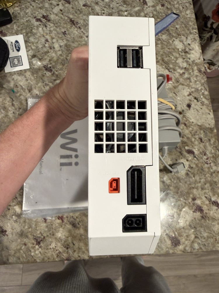 Nintendo Wii Console, Manual, and Power Cable