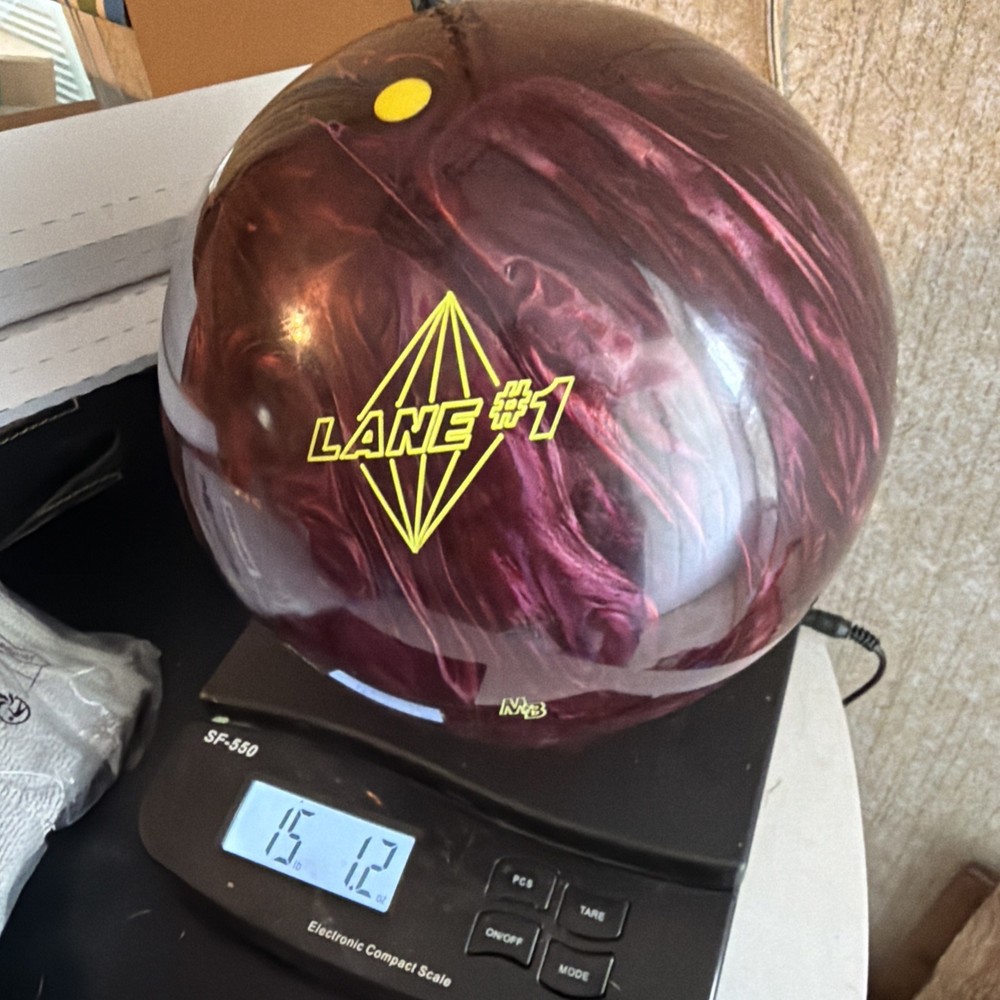 Lane #1 G Force Evolution Buzzsaw Bowling Ball 15# New