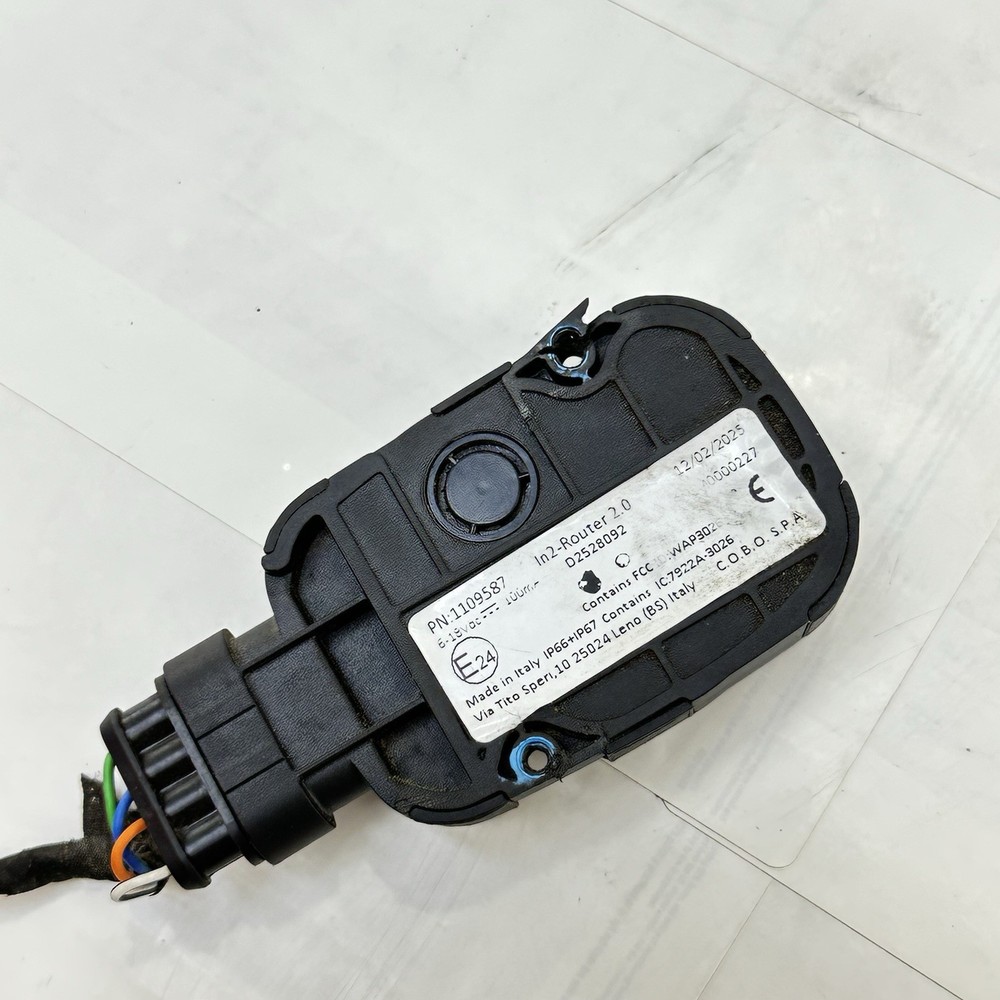 2021 - 2026 APRILIA RSV4 GPS TRACKER COMPUTER MODULE TRACCKING UNIT CHIP