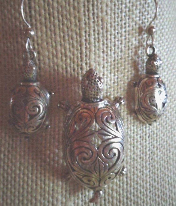 FANCY STERLING SILVER TURTLE BROOCH / PIN AND EARRING SET