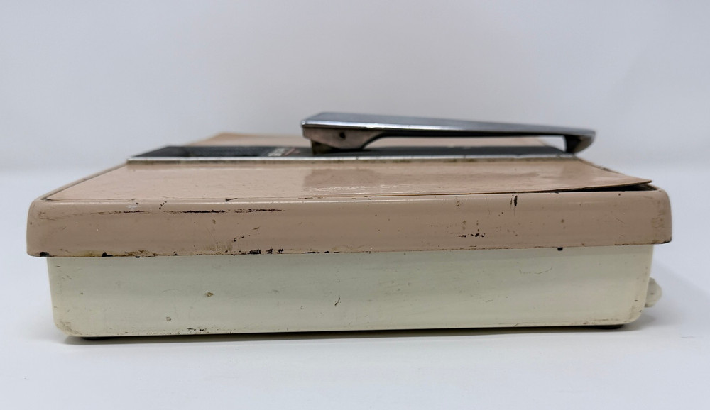 Vintage Borg Bathroom Scale- WORKS