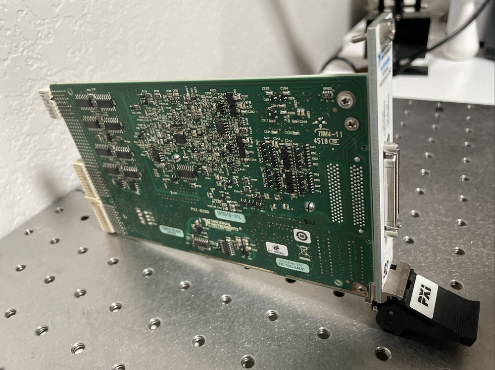 NI PXI-6289 M Series Multifunction DAQ