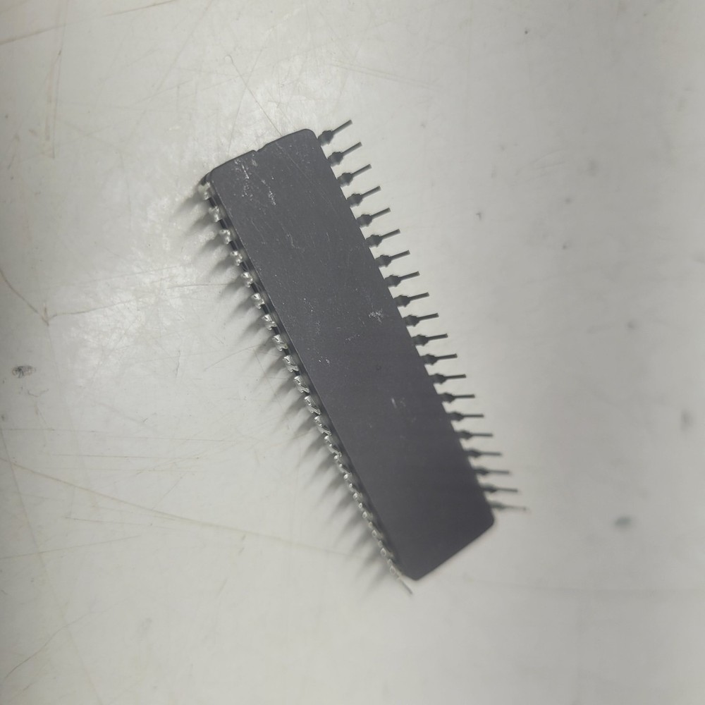 9x NEC ceramic microcontroller D8748D 8512HX