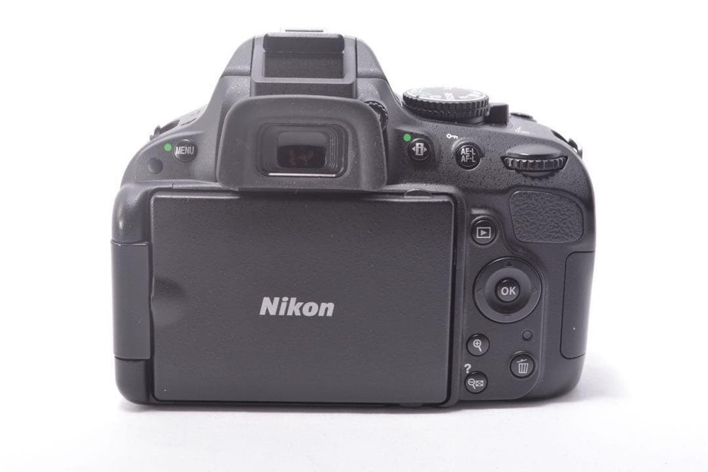 Nikon D5100 138307
