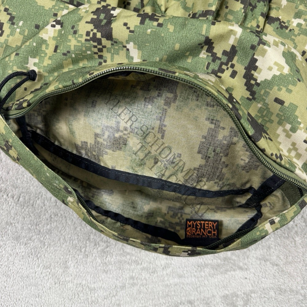 Mystery Ranch M2.5 Pack (Small)