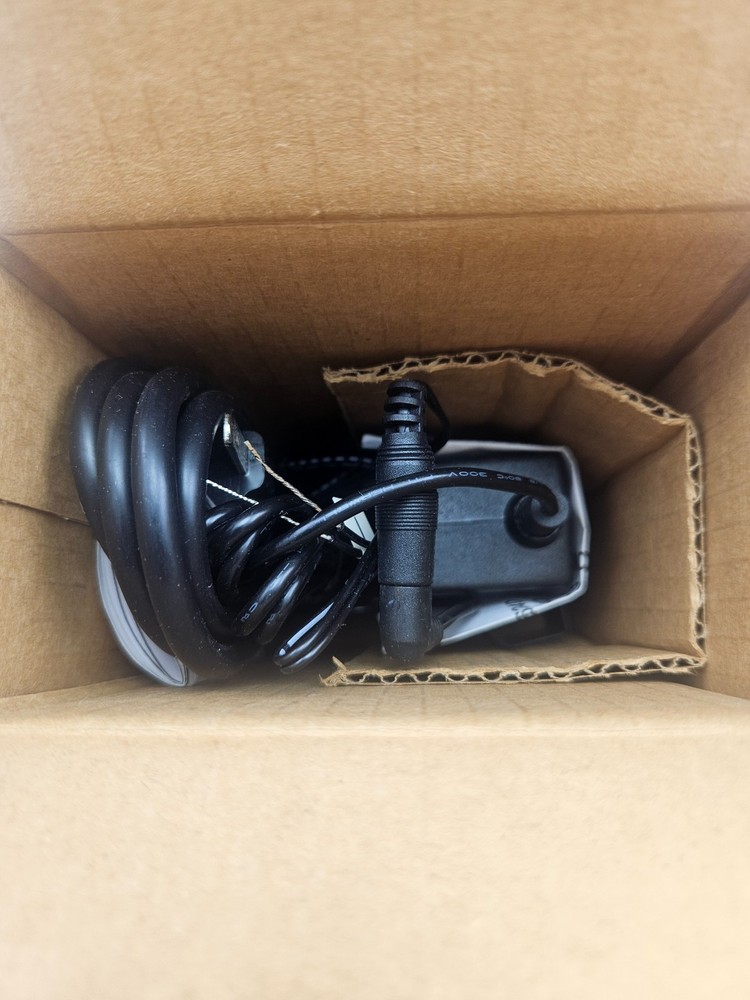 Valcom - VP-2124D Power Supply New open box