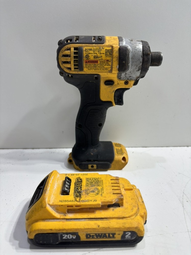 DEWALT DCF885 (P11022392)