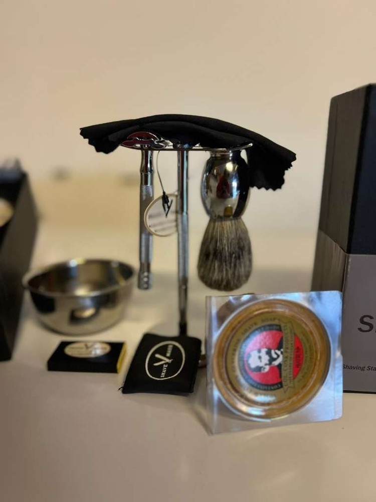 SHAVING KIT FOR MEN