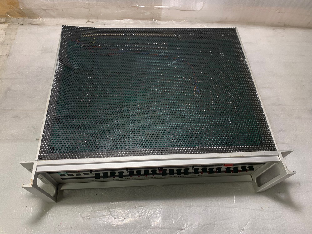 Electronic Programmable D.C Voltage standard 501 J w/ Power cord